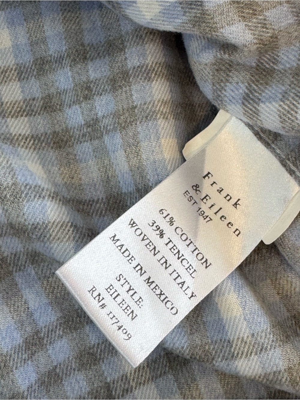 Like New! Frank & Eileen “Eileen” Button Up Shirt Flannel Grey Blue Plaid Medium - Picture 10 of 10